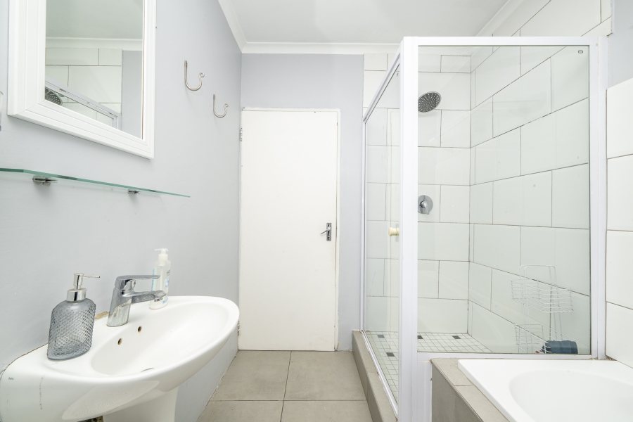 5 Bedroom Property for Sale in Rouxville Western Cape